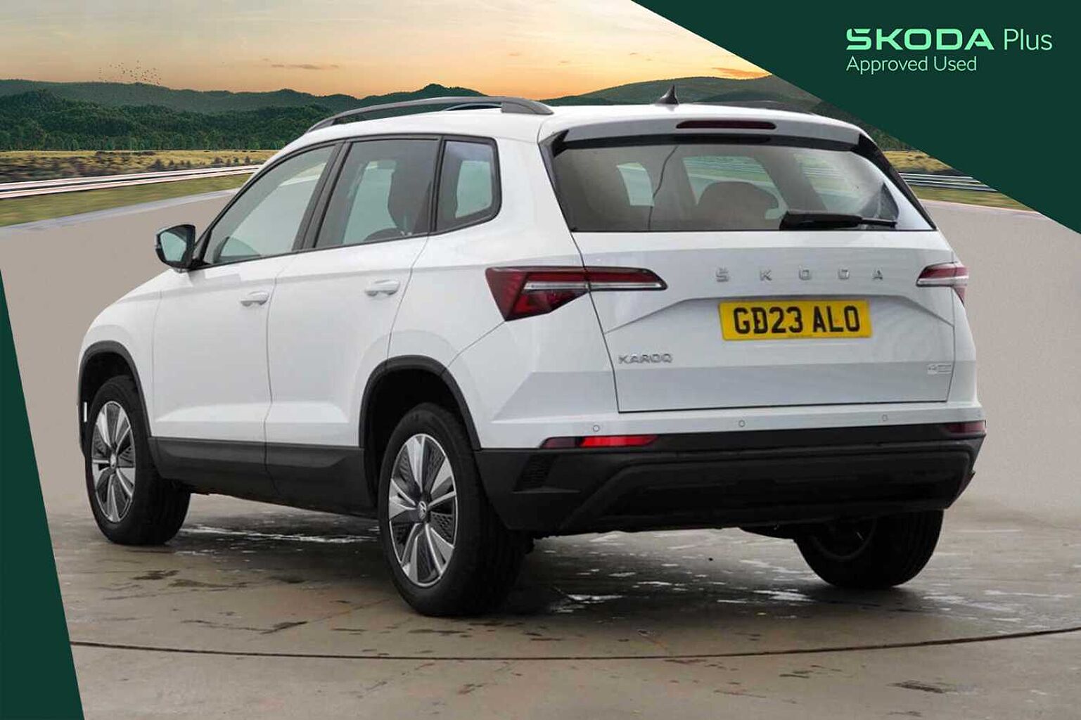 SKODA Karoq SE Drive 1.0 TSI 110 PS 6G Man