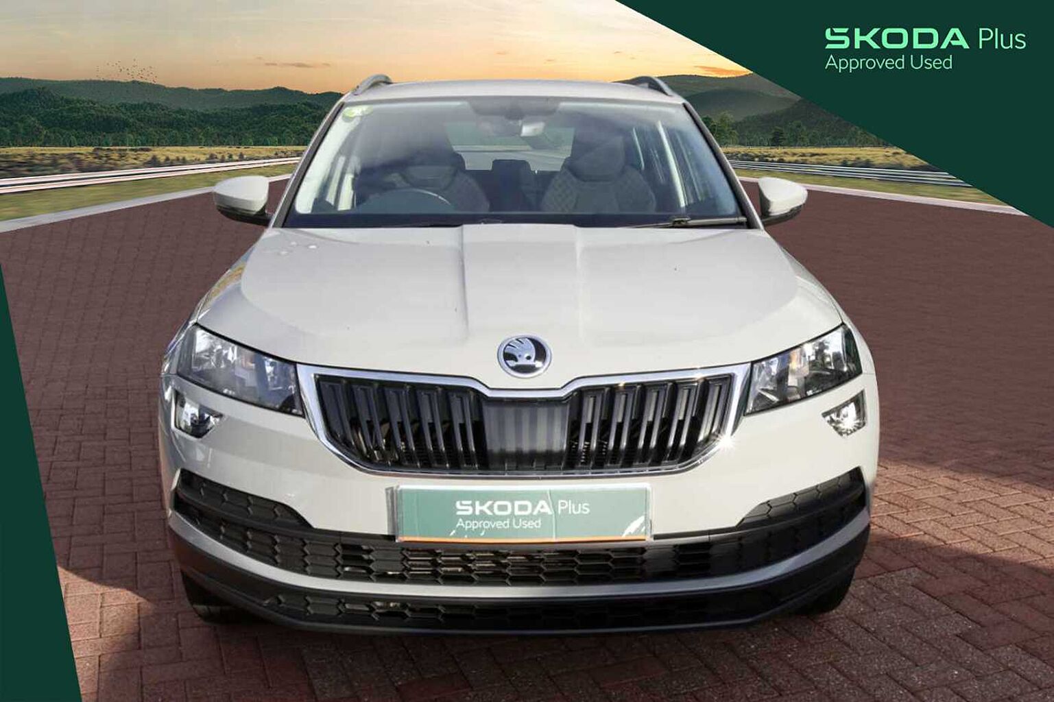 SKODA Karoq SE 1.5 TSI 150 PS DSG **AUTOMATIC**