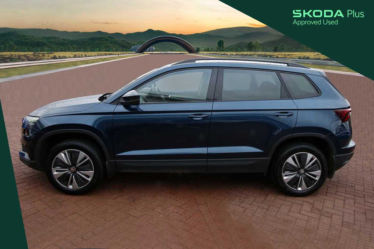 SKODA Karoq SE Drive 1.5 TSI 150 PS DSG **AUTOMATIC**