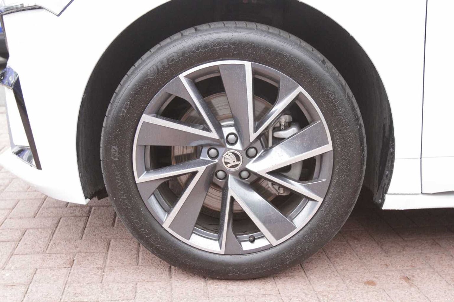 SKODA Enyaq 85 SportLine Plus 82 kWh 286 PS Single speed
